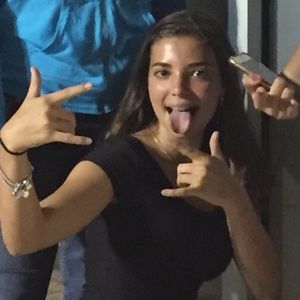 Meet your Posher, Alexis